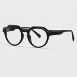 Iris in Black