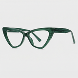 Vera in Green